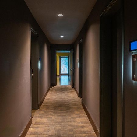 Sirtaj - Beverly Hills Лос-Анджелес Экстерьер фото
